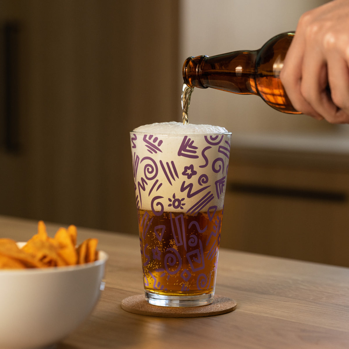 CURiODDiTY Shaker Pint Glass